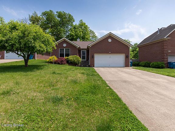 3rd image of 316 River Edge Dr