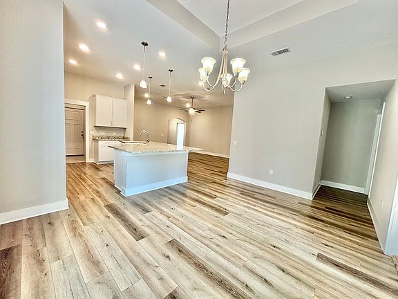 4th image of 5655 Dunridge Dr