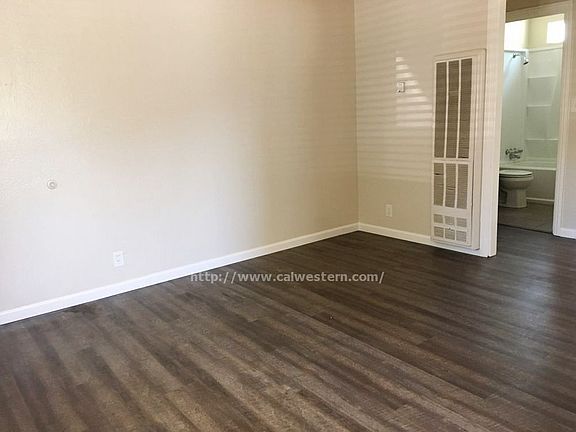 3rd image of 80 S 22nd St APT 1