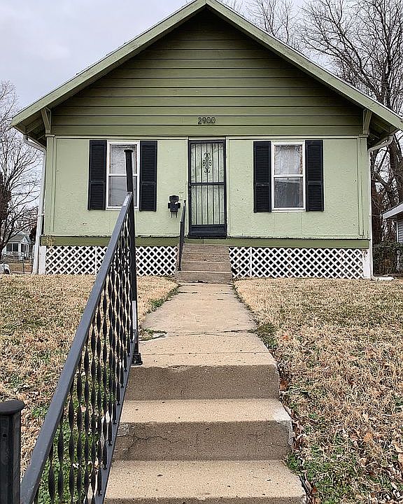1st image of 2900 E 69th St