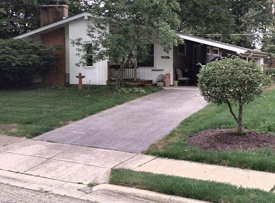 1st image of 7634 Broadwyn Dr