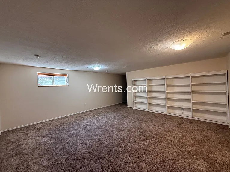 11709 N Kathy Ln — Photo 18