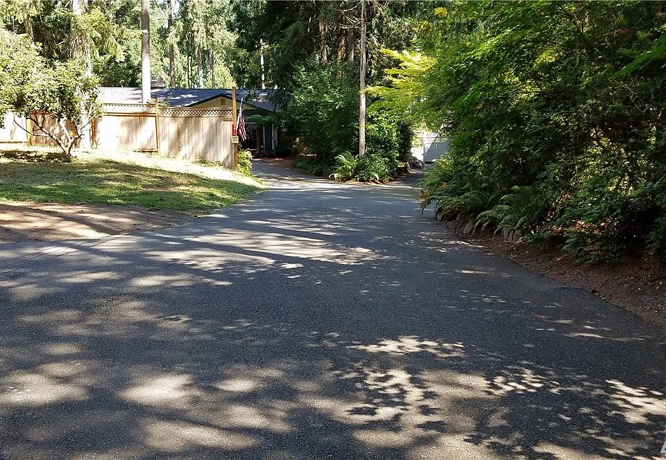 1st image of 3823 70th Ave NW