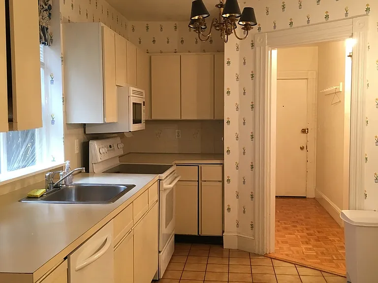36 Hancock St #5A — Photo 8