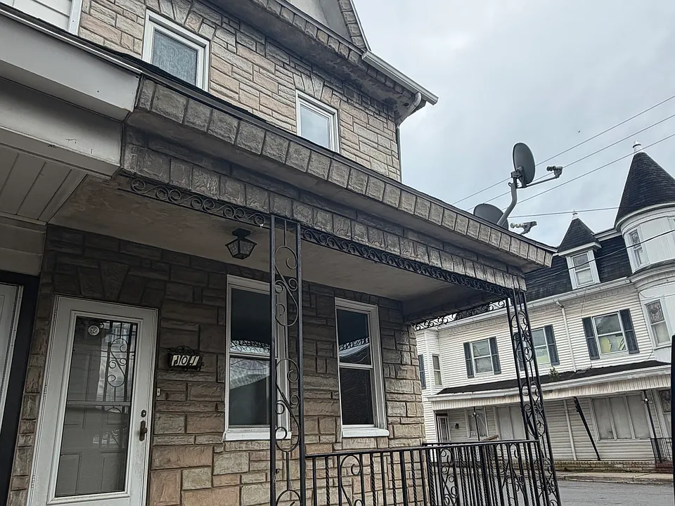 101 N Jardin St