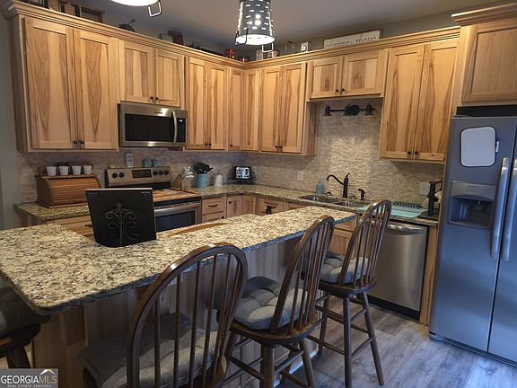 5th image of 363 Griffin Rd NW
