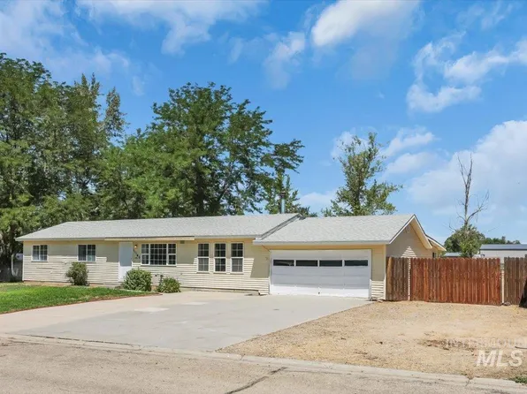 11140 W Gila Dr, Kuna, ID 83634