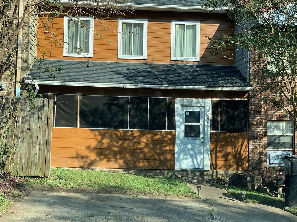 1st image of 2377 Gregory Dr