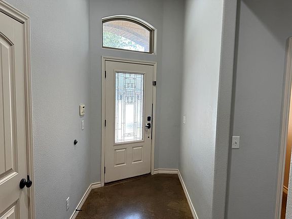 2nd image of 5712 Carmel Ct