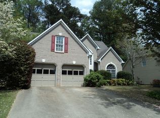 617 Ridge Crossing Dr, Woodstock, GA 30189