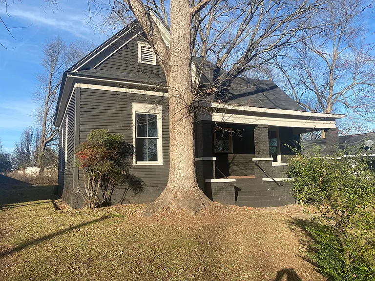 661 Gillette Ave SW — Photo 42
