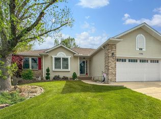 1206 Fawn Ln, Washington, MO 63090