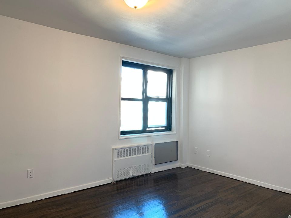 1st image of 1100 Warburton Ave APT 4G