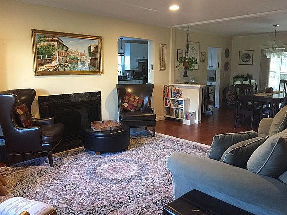 open living / dining room 