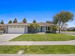 16572 Tripp Cir, Huntington Beach, CA 92647