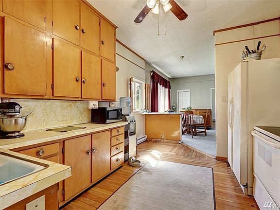 5th image of 6103 Fawcett Ave