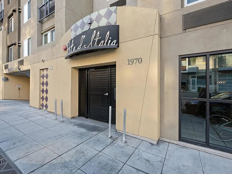 1970 Columbia St #203 — Photo 14