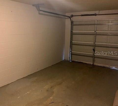 3rd image of 302 E Hanlon St