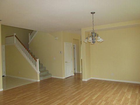 3rd image of 721 Tulare Dr