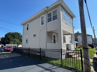 11 Glynn Ter #A, Quincy, MA 02169