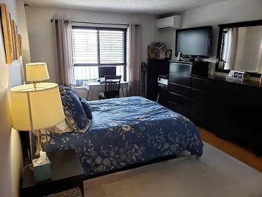 Rented by US # 1 Realty | media 28