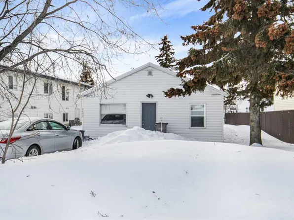 9409 N 104th Ave, Grande Prairie, AB T8V 1E1