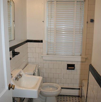 2nd image of 2611 Pershing Ave