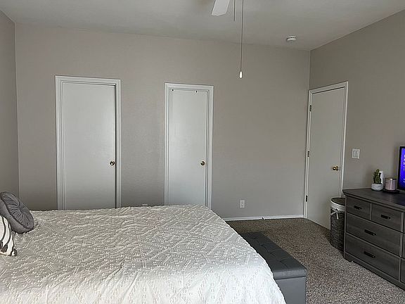 4th image of 510 Cordova Ave NW
