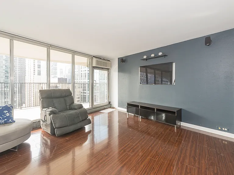 Living Room 2_10192023