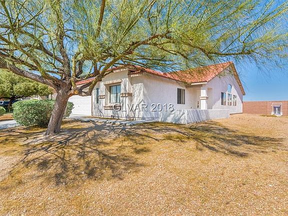 4th image of 5908 Crestmont Dr
