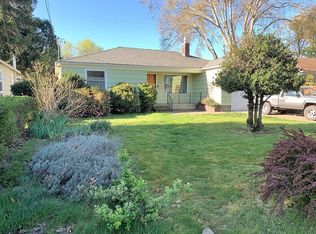1011 Mount Pitt Ave, Medford, OR