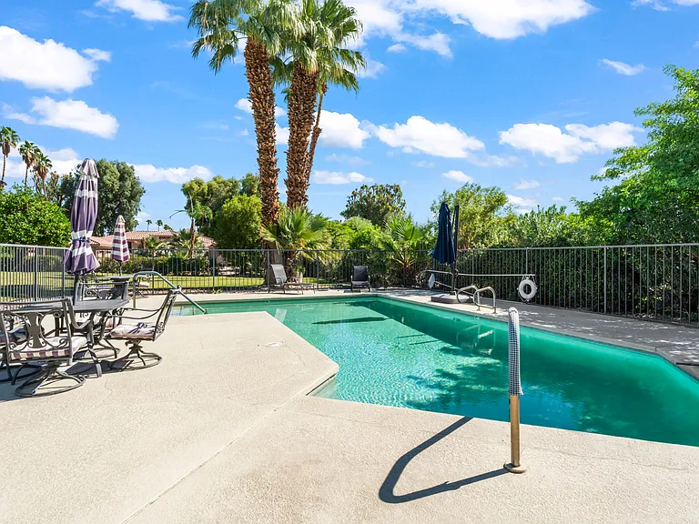 78987 Bayside Ct — Photo 40