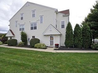 2 Richmond Ct, Tinton Falls, NJ 07712