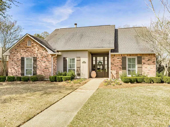 5942 Shakespeare Dr, Baton Rouge, LA 70817