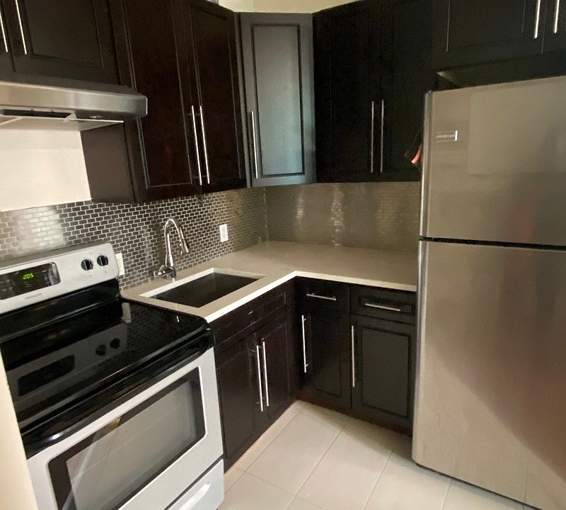 1st image of 167 E 116th St #8