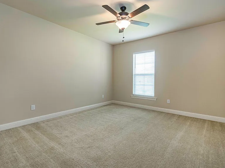 112 Melanie Rose Dr — Photo 17