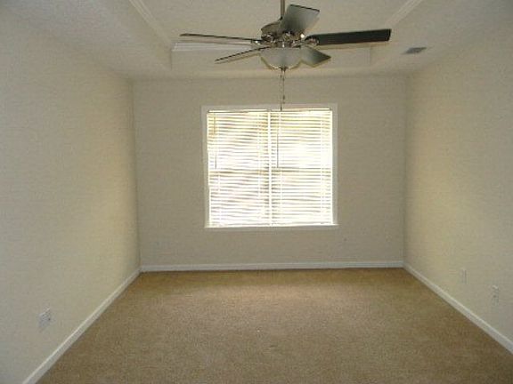 5th image of 78 N Moody Dr