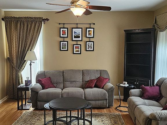 5th image of 170 Providence Pike Unit 29