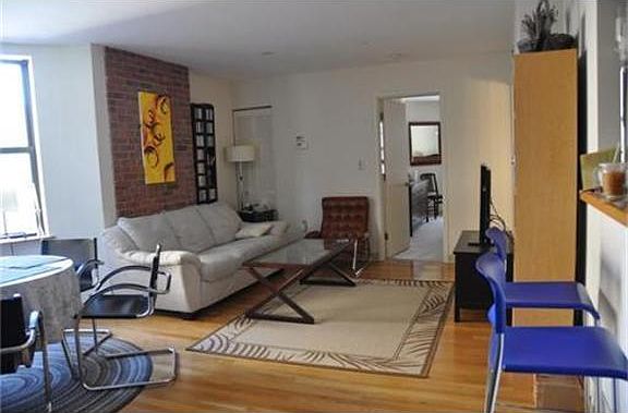 2nd image of 74 Gainsborough St #504