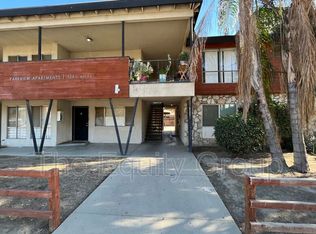 524 S Encina St APT A, Visalia, CA 93277