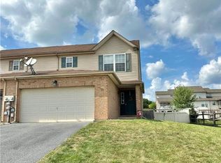 1126 Wynnewood Dr, Northampton, PA