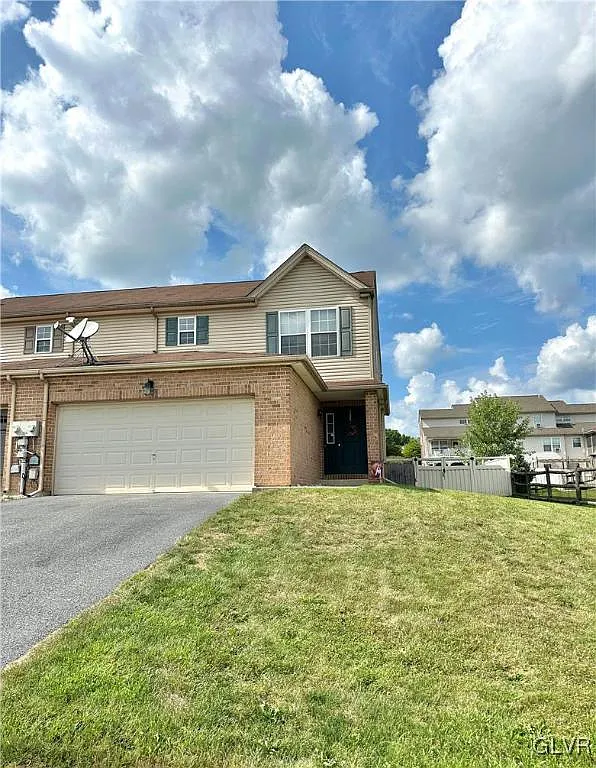 1126 Wynnewood Dr photo 1