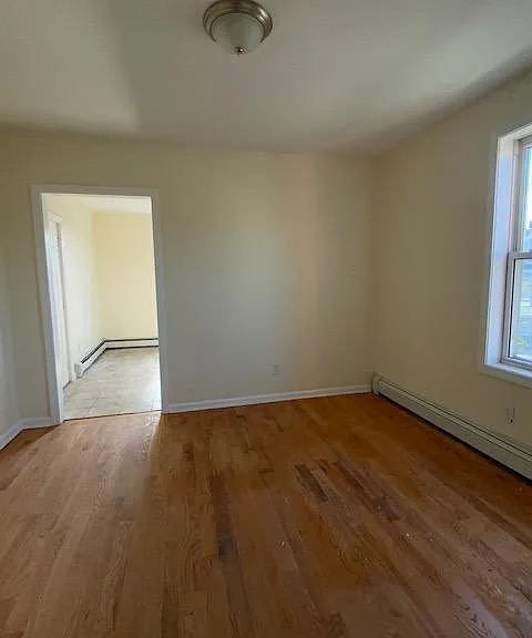 115 William St #B — Photo 5