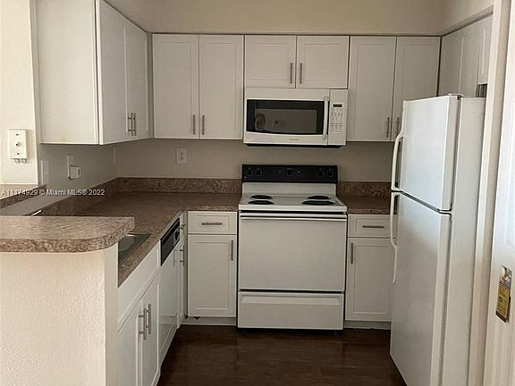 4th image of 220 SW 116th Ave #15303