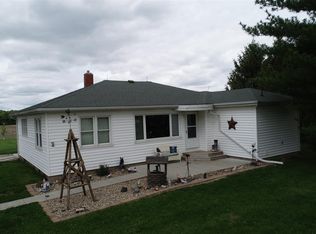 2237 E 1500 North Rd, Shelbyville, IL 62565