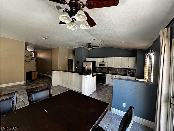 3rd image of 8805 Cypresswood Ave