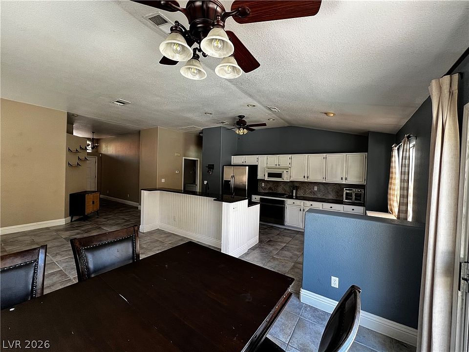 8805 Cypresswood Ave, Las Vegas, NV 89134 | Zillow