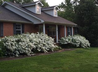 411 Goshen Ln, Ringgold, GA 30736