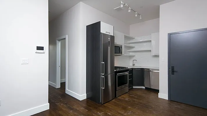 Rented by Nooklyn NYC LLC | media 3