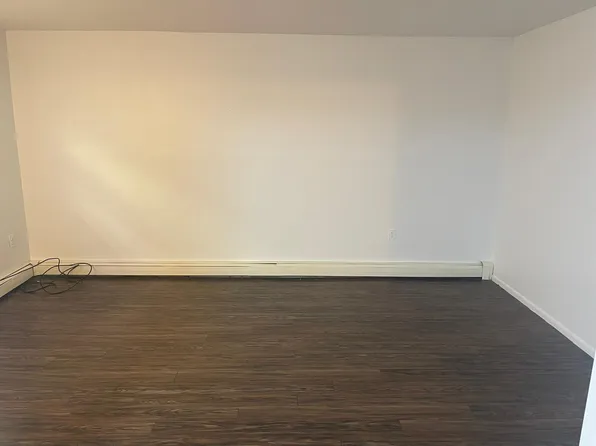 181 Mc Veigh Avenue image 16 of 28